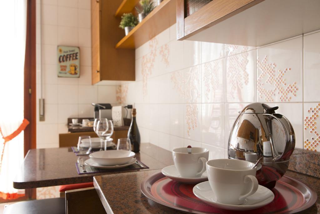 Fiera Monterosa 11 Apartment Milano Værelse billede